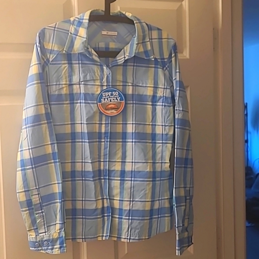Columbia button down shirt